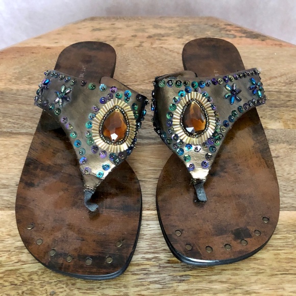 Newport News Shoes - Vintage Bronze Decorative Sandals Size 6.5